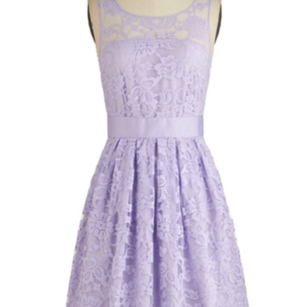 BB Dakota lavender lace dress